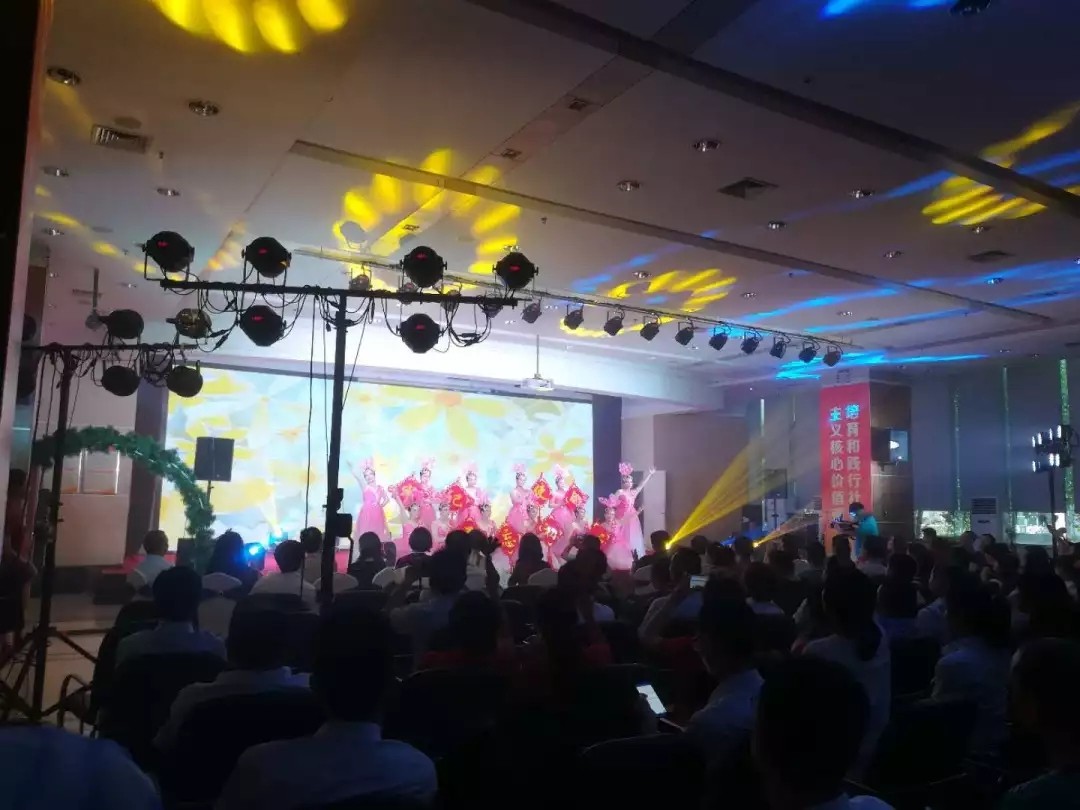 142701375.jpg 1.webp.jpg