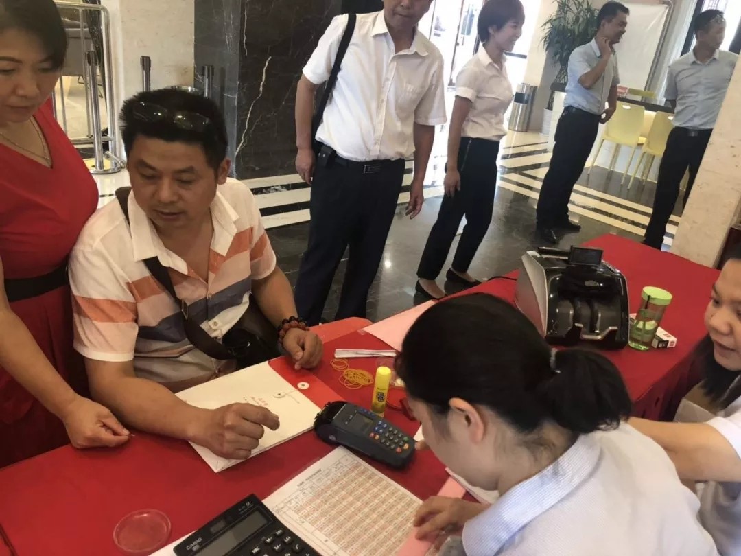 171356392.jpg 6222.webp.jpg